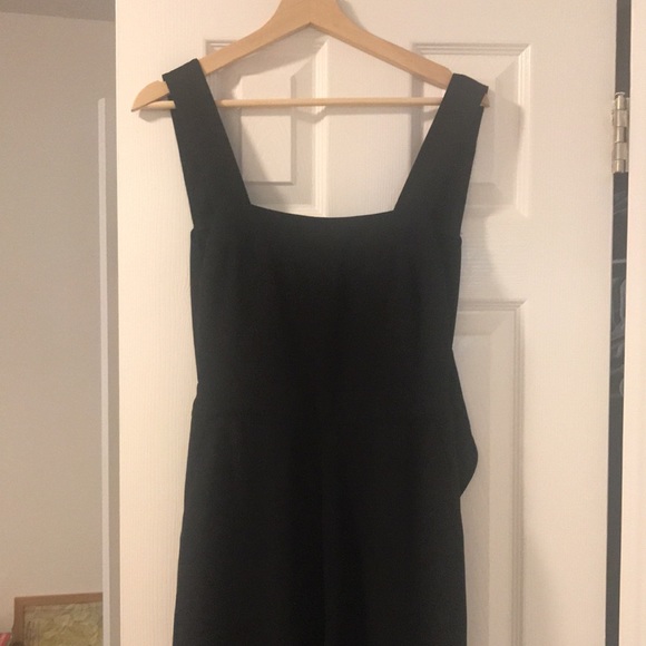 Apron Bow-Back Jumpsuit - Picture 2 of 5